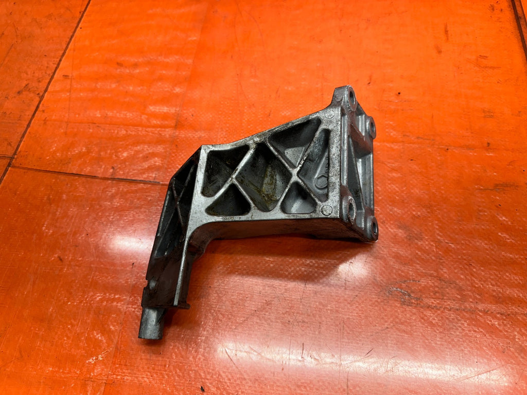 14-15 INFINITI Q50 3.7L AWD VQ37 DRIVER LEFT ALUMINUM ENGINE MOTOR MOUNT BRACKET5