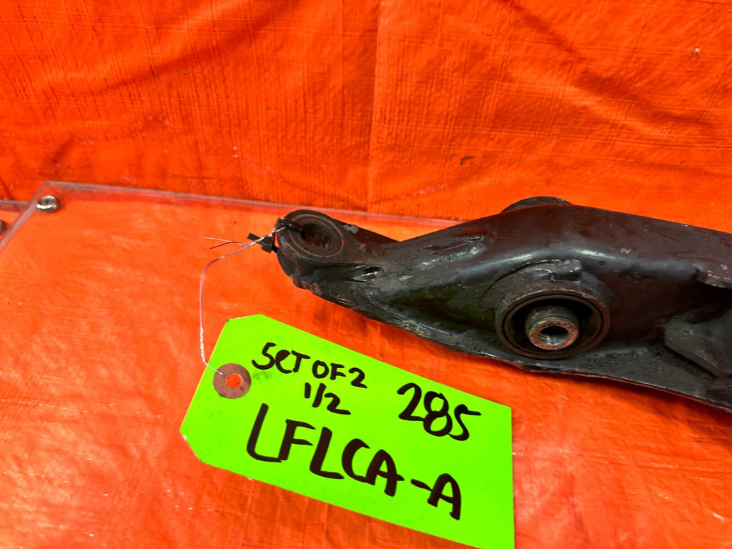 99 00 HONDA CIVIC SI EM1   LEFT AND RIGHT FRONT LOWER CONTROL ARMS   OEM #2859