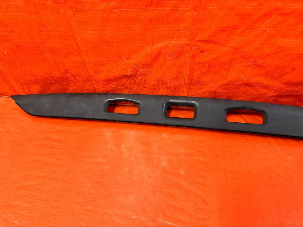 09 14 ACURA TSX   REAR TRUNK LICENSE PLATE LIGHT LAMP TRIM PLASTIC   OEM #3215