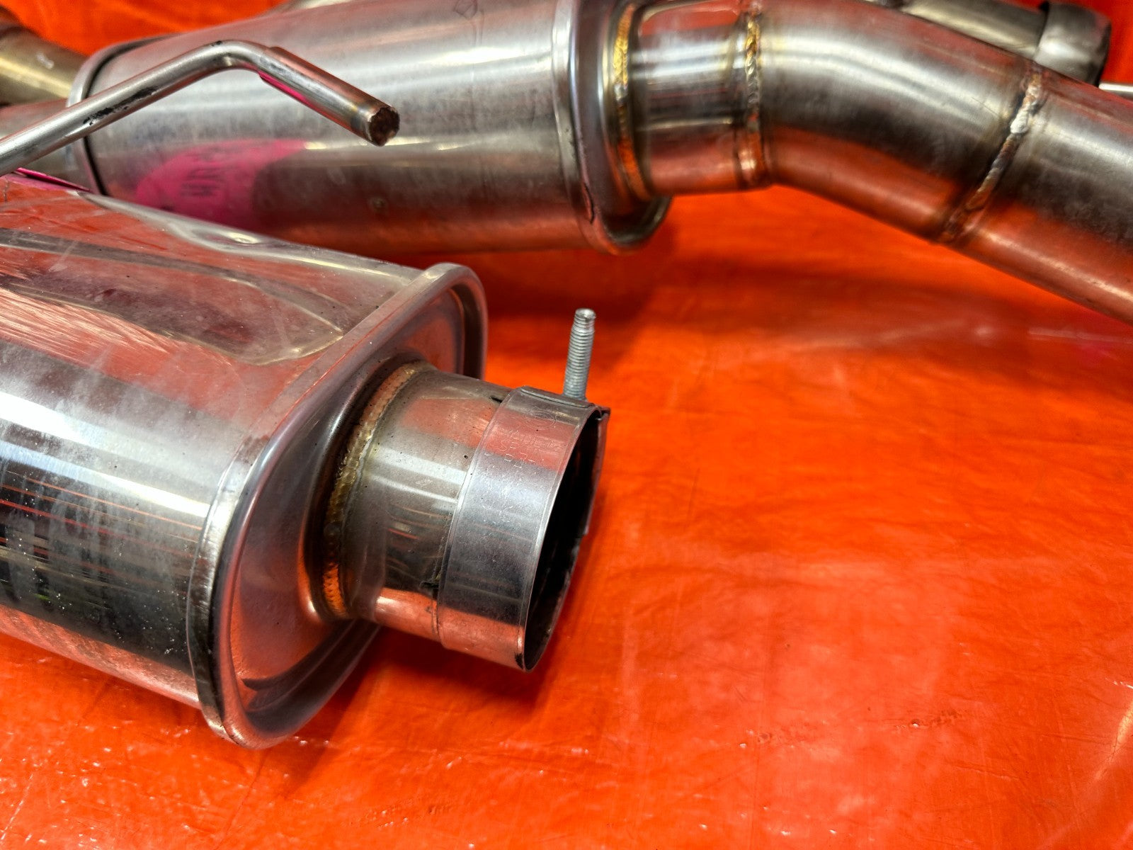 17 20 INFINITI Q60   EXHAUST  DOWN PIPES MID PIPES MUFFLERS   1 TIP IS MISSING21
