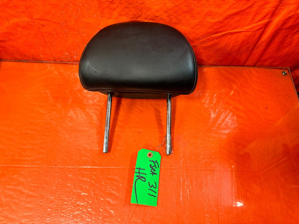 08 15 INFINITI G37 & Q60 2D COUPE FRONT SEAT HEAD REST LEFT OR RIGHT   OEM 3116