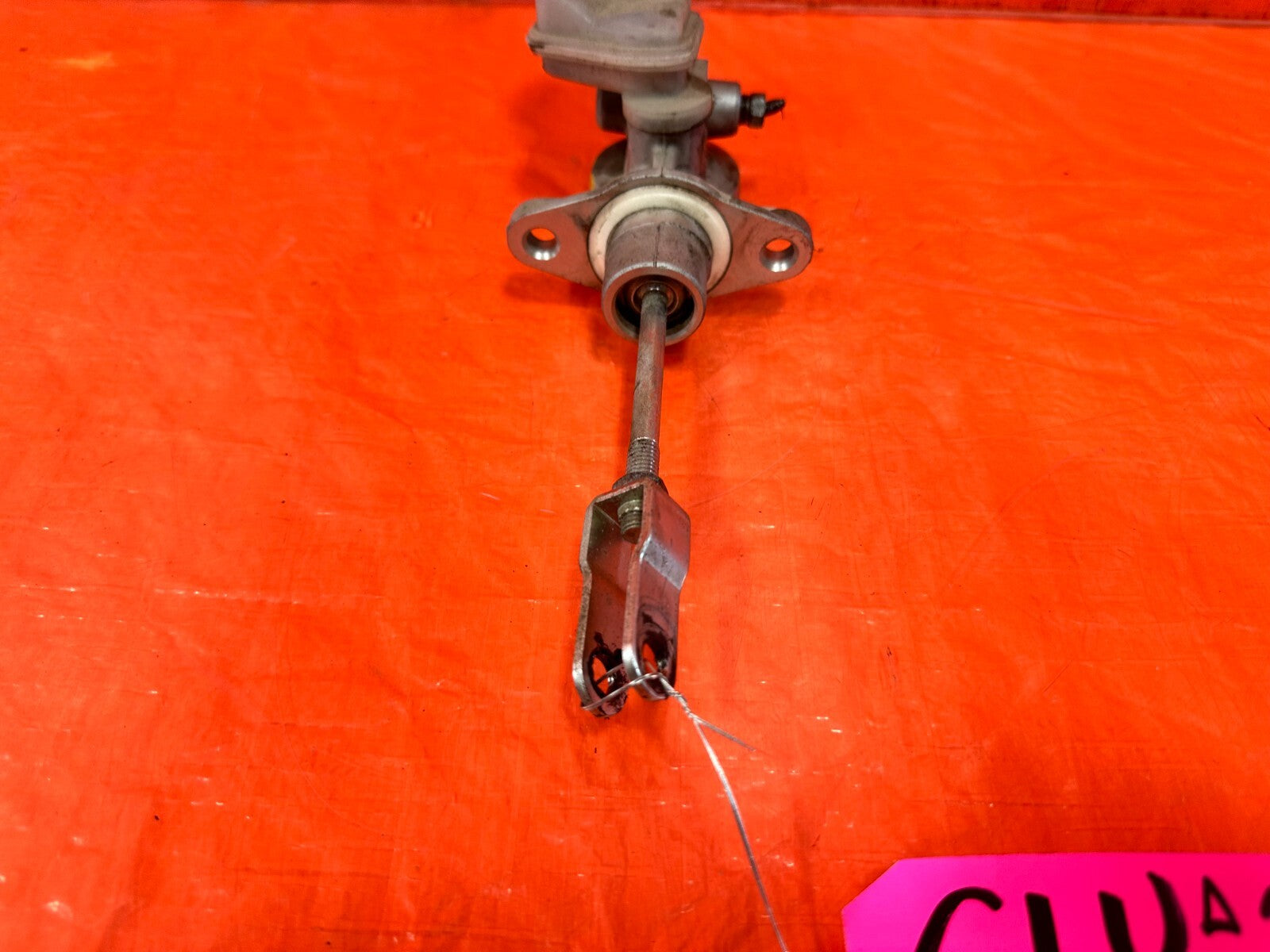 08 14 SUBARU IMPREZA WRX & STI   CLUTCH MASTER CYLINDER W/ TANK   OEM #2834