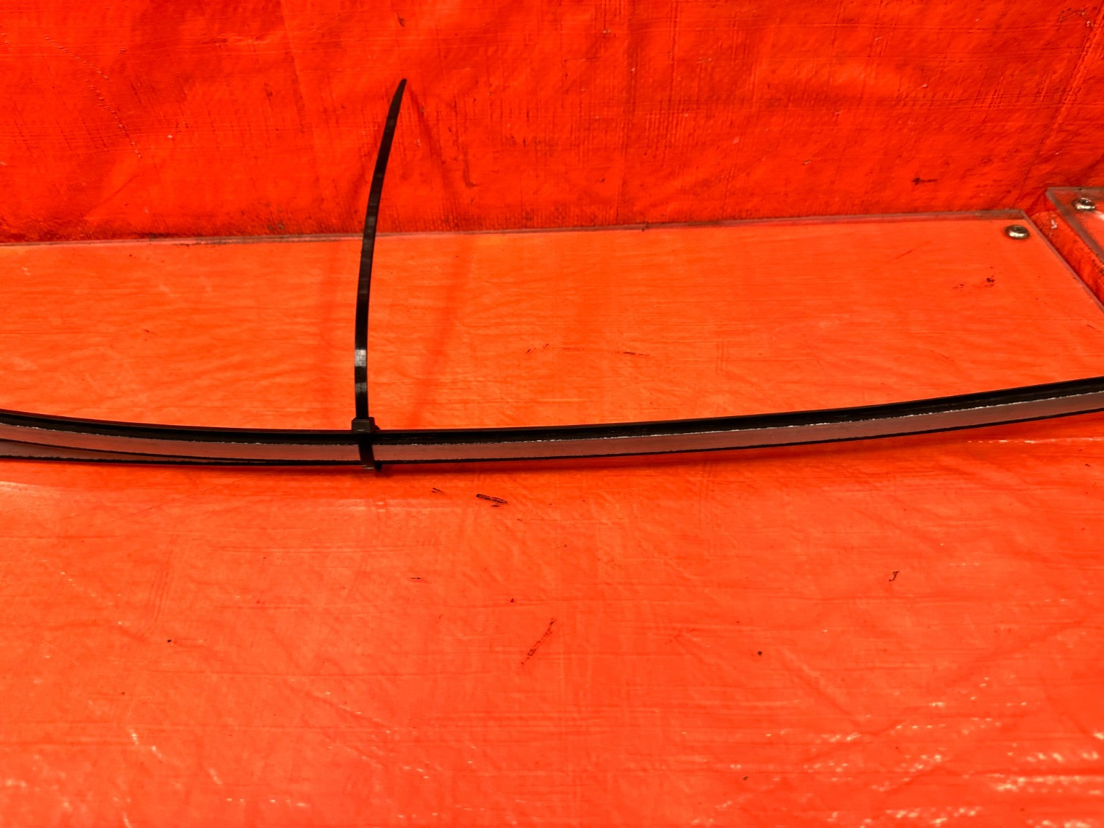 08 15 INFINITI G37 & Q60   2D COUPE   ROOF TRIM WEATHER STRIP SET   LEFT & RIGHT6