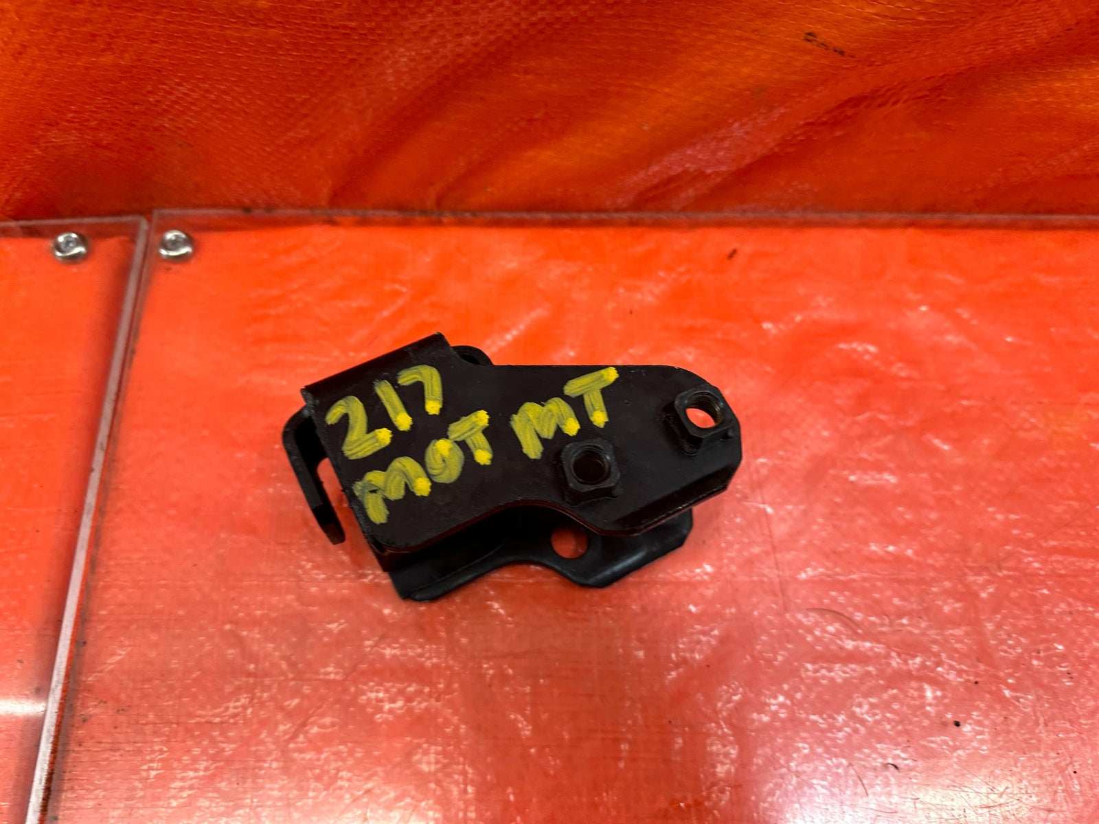 08 15 LANCER EVOLUTION X EVO 10 MR TRANSMISSION MOUNT BRACKET   OEM FACTORY #2175