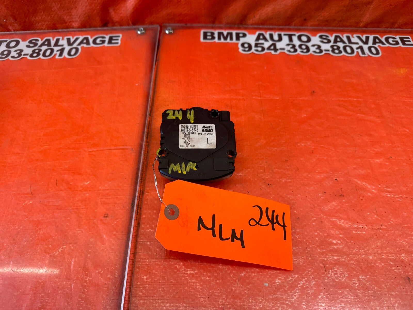 2009 09 LEXUS ES350   HEADLIGHT LEVELING ADJUSTER   85664 33010   OEM #2440