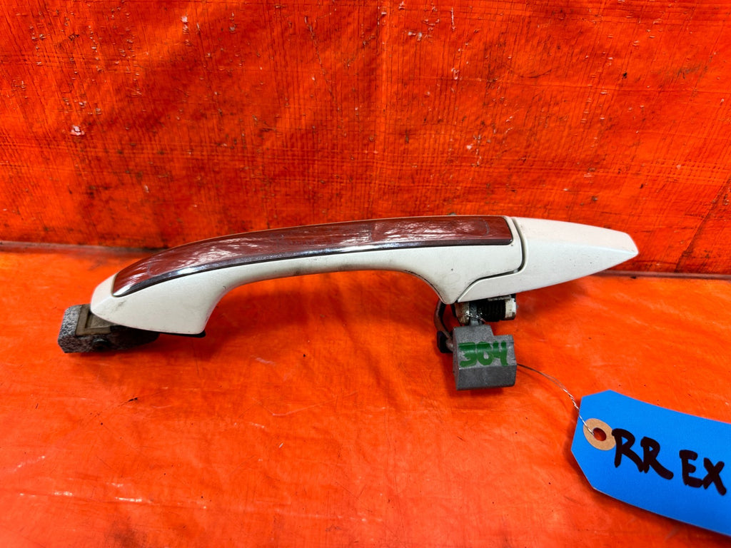 04 08 ACURA TSX   PASSENGER RIGHT REAR   EXTERIOR DOOR HANDLE WHITE OEM #3041