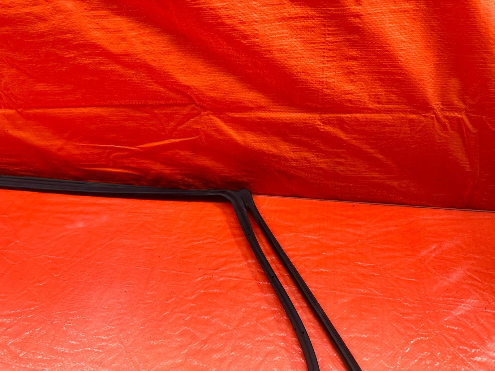04 08 ACURA TSX   DRIVER LEFT REAR DOOR WEATHER STRIP TRIM SEAL GASKET OEM 1967
