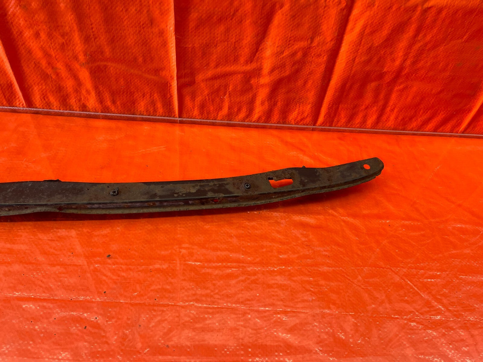94 01 ACURA INTEGRA   2D REAR UPPER BUMPER BRACKET MOUNT BRACE SUPPORT BEAM 1044