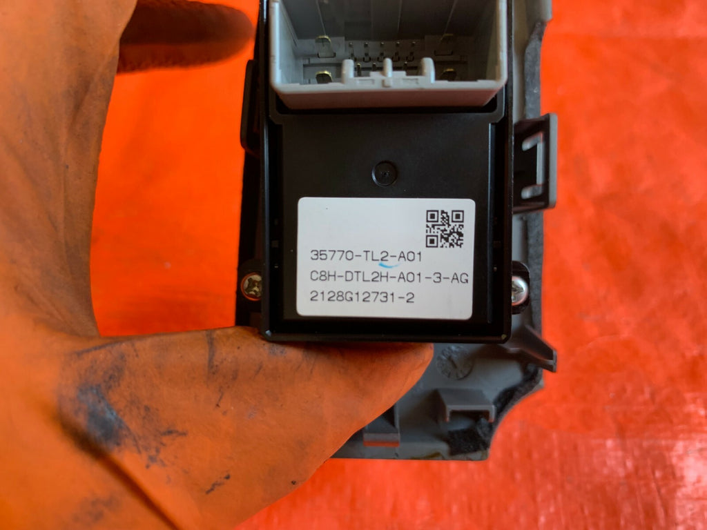 2009 09 ACURA TSX   PASSENGER RIGHT REAR WINDOW SWITCH5