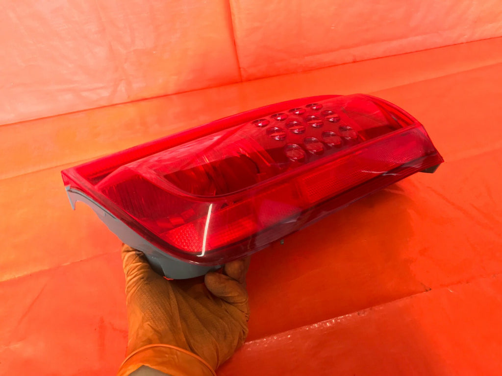 OEM 2008 2009 2010 SCION XB PASSENGER RIGHT TAIL LIGHT LAMP 08 09 10   5