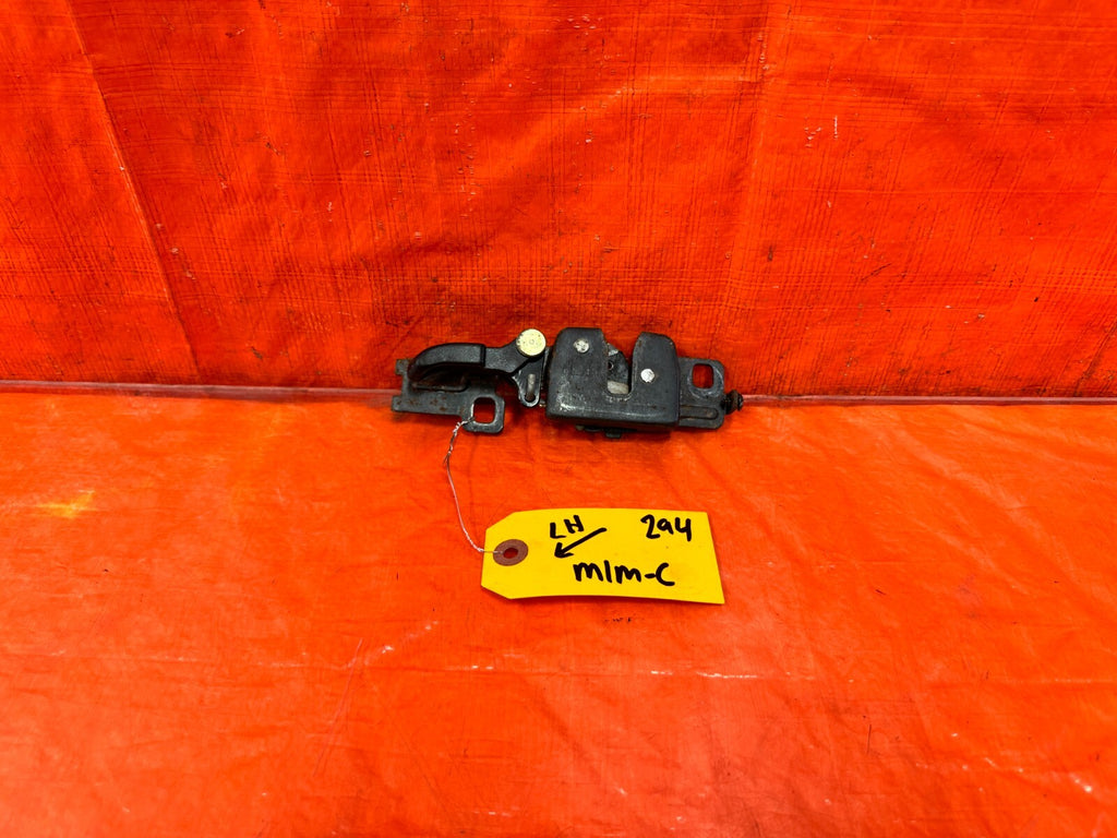 93 97 HONDA DEL SOL   LEFT TARGA TOP RELEASE HANDLE LEVER GRAB PULL   OEM #2940