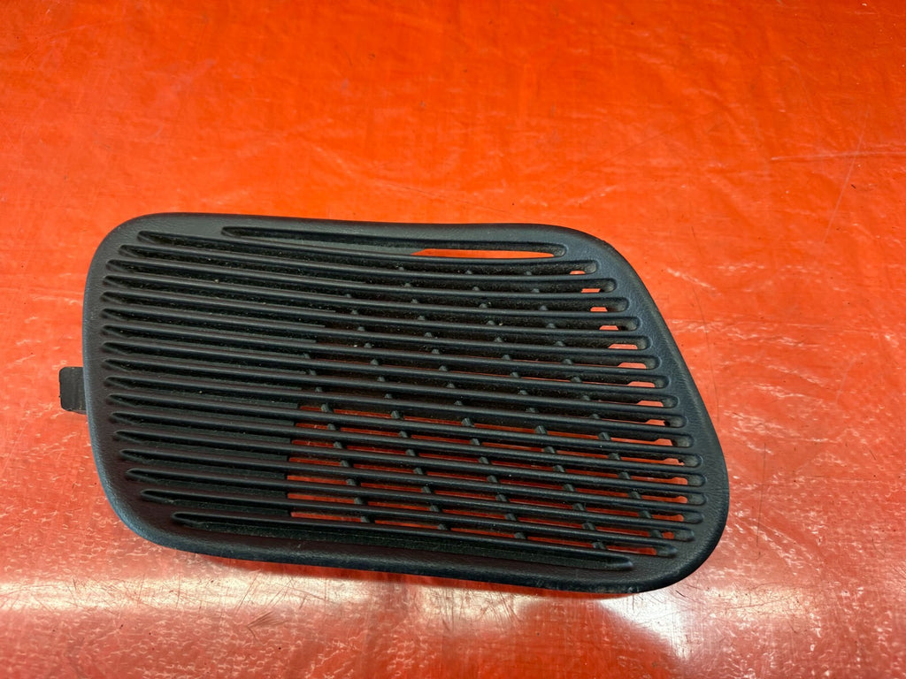 94 01 ACURA INTEGRA 2D   DRIVER LEFT REAR   SPEAKER COVER TRIM PLASTIC BLACK DC22