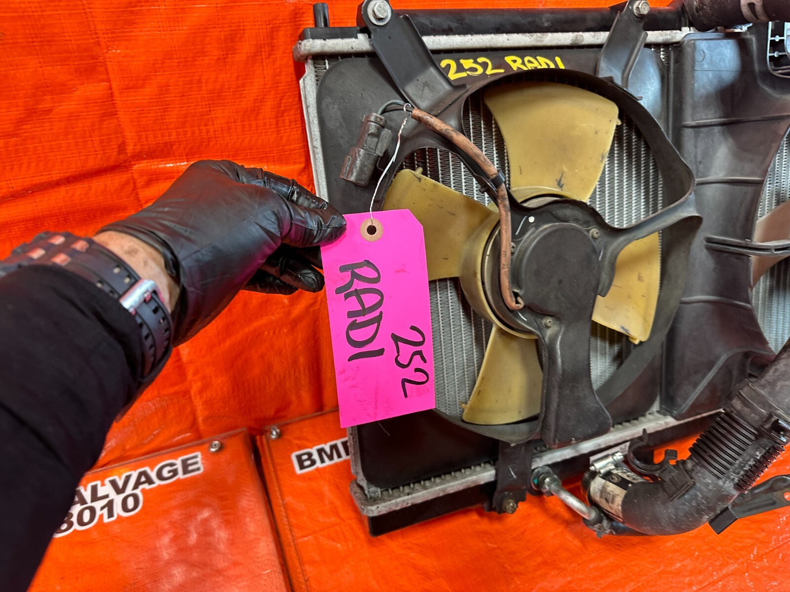 97 98 HONDA PRELUDE BASE   100% COMPLETE RADIATOR SET W/ FANS / HOSES / OEM 2528