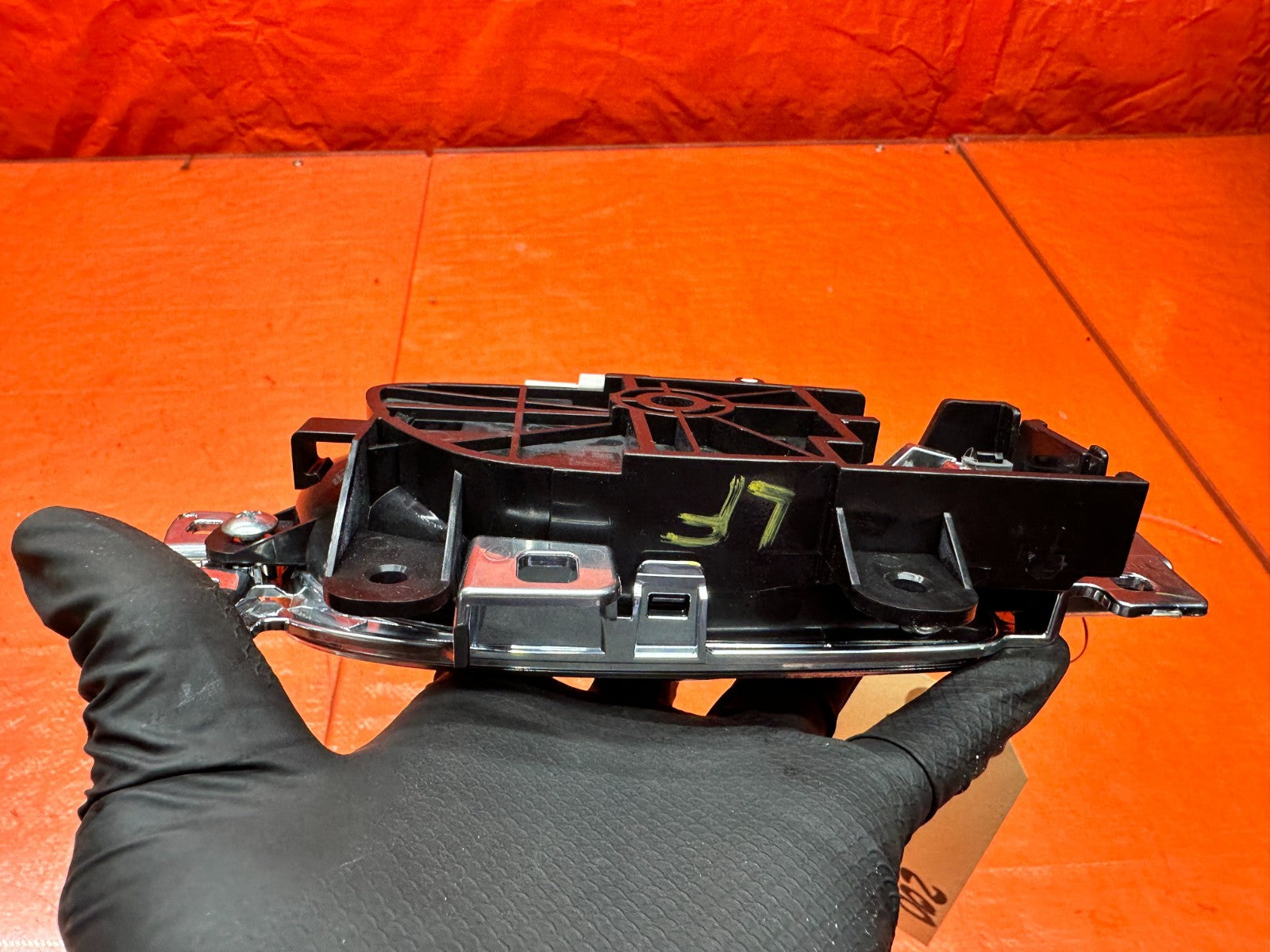 16 23 INFINITI Q60 LEFT DRIVER SIDE INTERIOR DOOR HANDLE OEM FACTORY5
