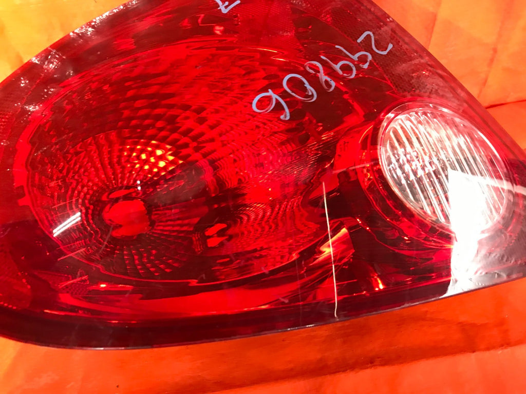 OEM 2005 2006 2007 CHEVROLET COBALT SEDAN DRIVER LEFT TAIL LIGHT LAMP 152778803