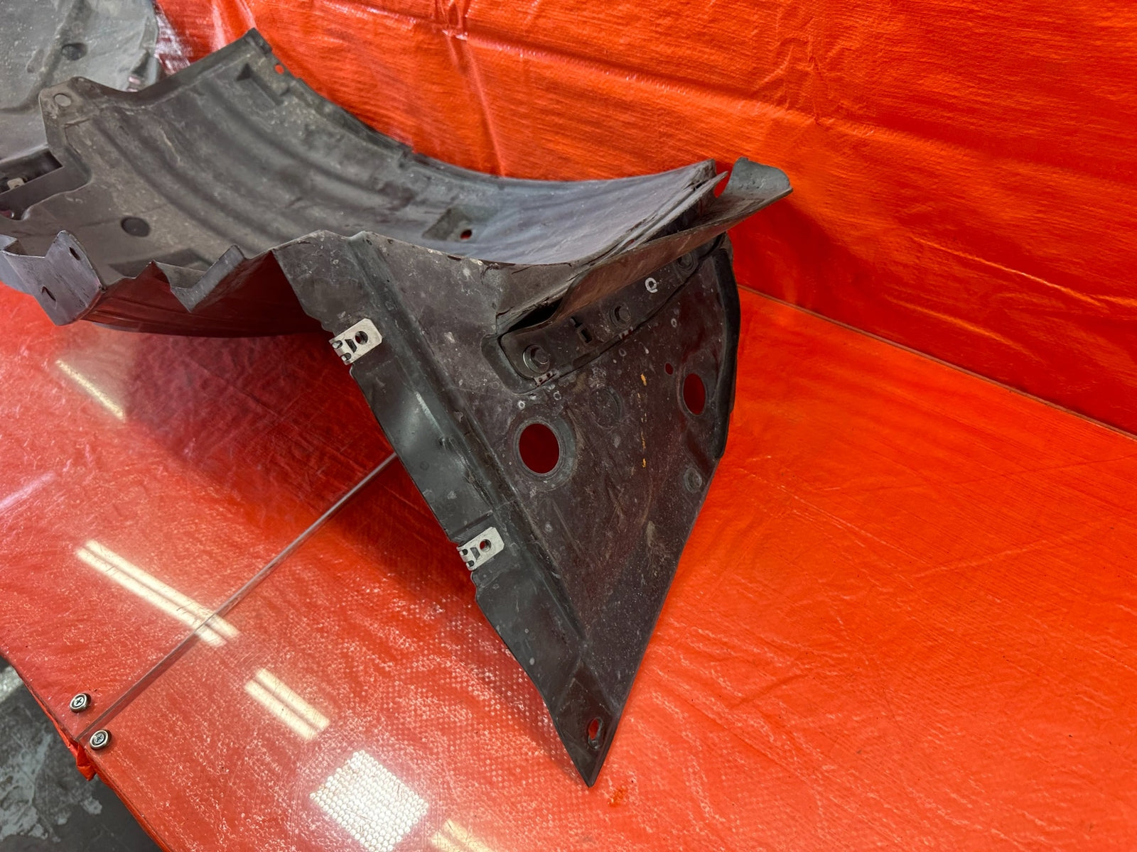 14 20 INFINITI Q50   FENDER LINER SPLASH SHIELD   PASSENGER RIGHT FRONT OEM #18514