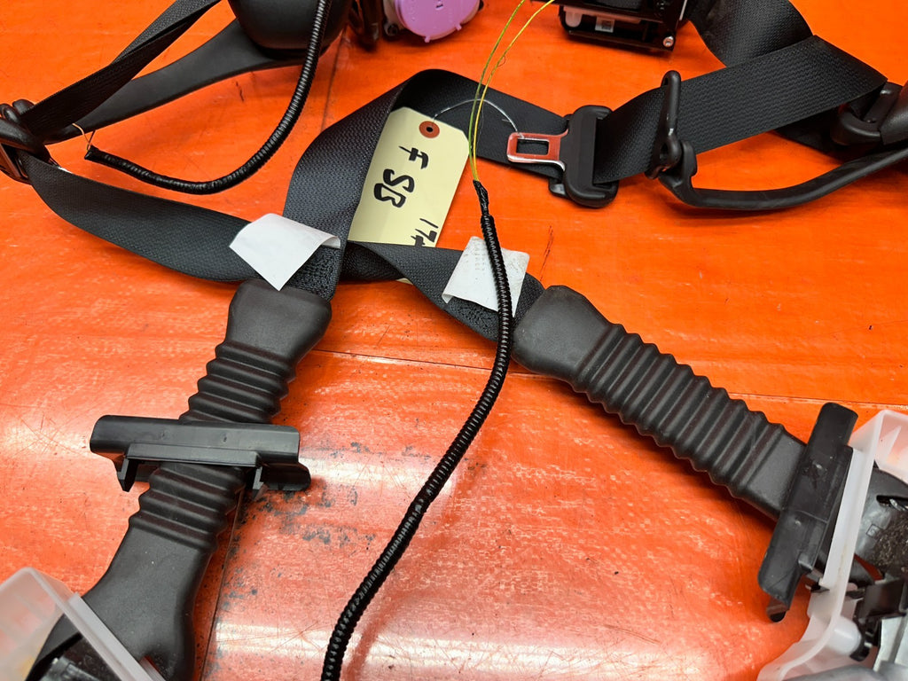 16 23 INFINITI Q60 2D FRONT LEFT RIGHT SEAT BELT RETRACTOR SET OEM12