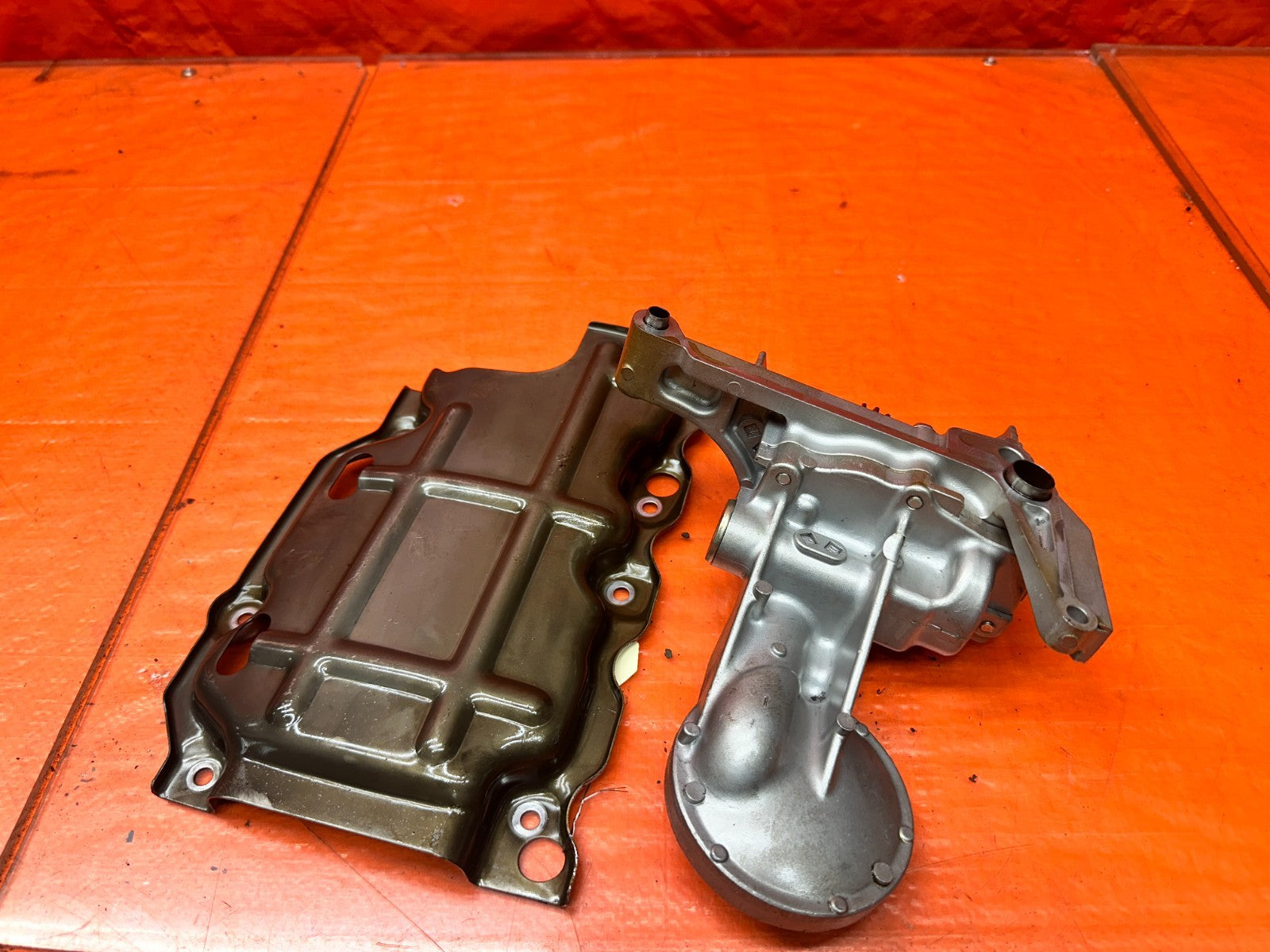 00 03 HONDA S2000 AP1 2.0L F20C ENGINE BLOCK OIL PUMP ASSEMBLY OEM #33713