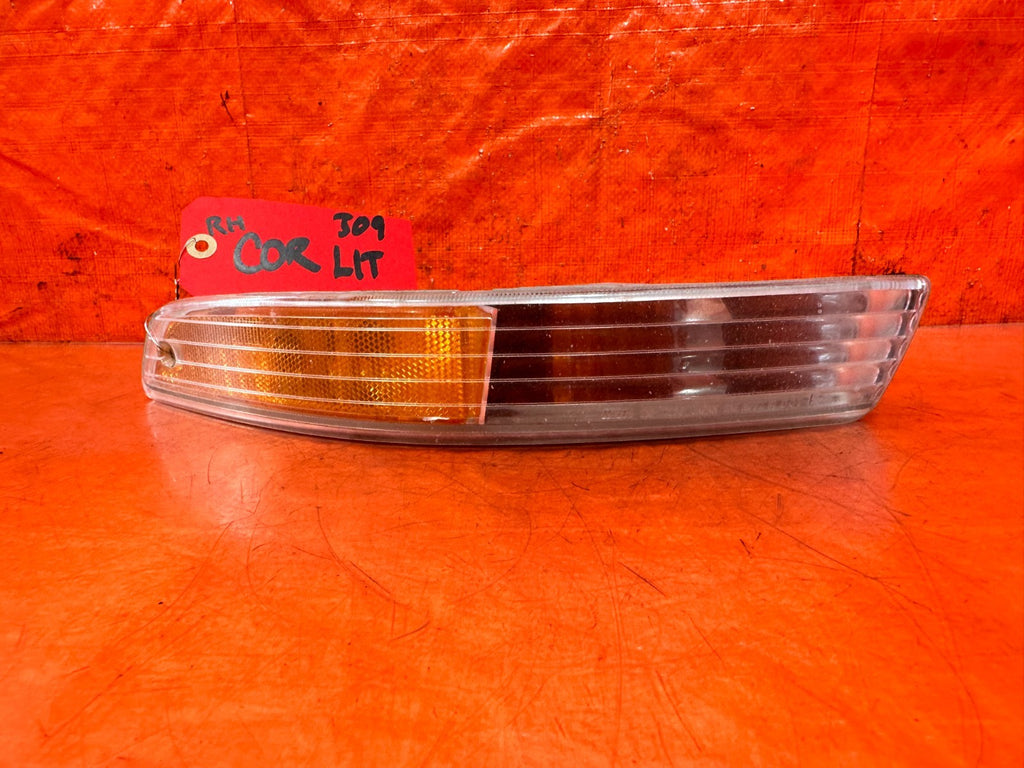 94 97 ACURA INTEGRA PASSENGER RIGHT BUMPER MOUNTED CORNER LIGHT LAMP   OEM 3091