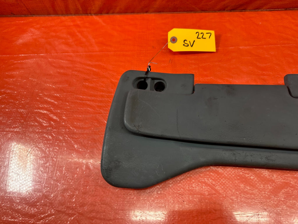 94 95 HONDA DEL SOL   SUN VISOR   PASSENGER RIGHT SIDE   GRAY COLOR   OEM #2273