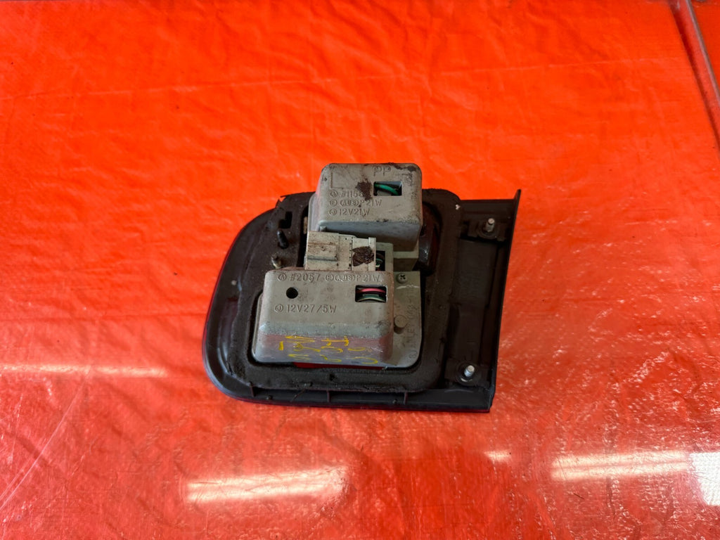 92 95 HONDA CIVIC   COUPE & SEDAN DRIVER LEFT TRUNK INNER TAIL LIGHT LAMP  OEM6