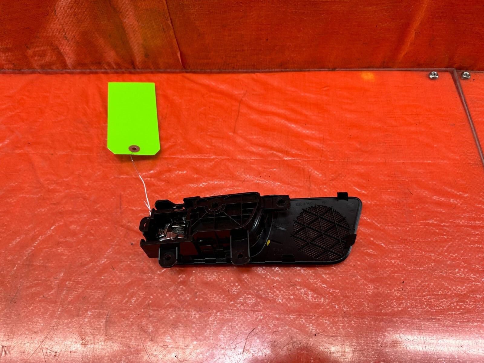 09 13 INFINITI G37 SEDAN PASSENGER RIGHT FRONT INTERIOR DOOR HANDLE   OEM #2385