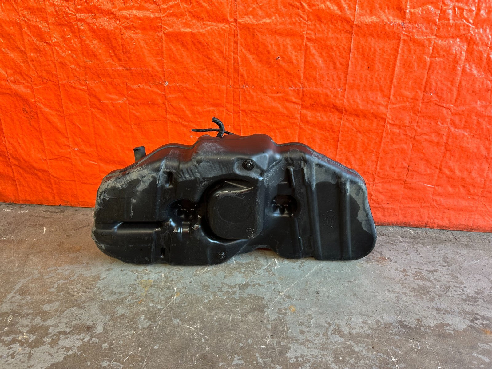 13 17 HONDA ACCORD SEDAN   GASOLINE GAS FUEL TANK ASSEMBLY   OEM FACTORY #2418