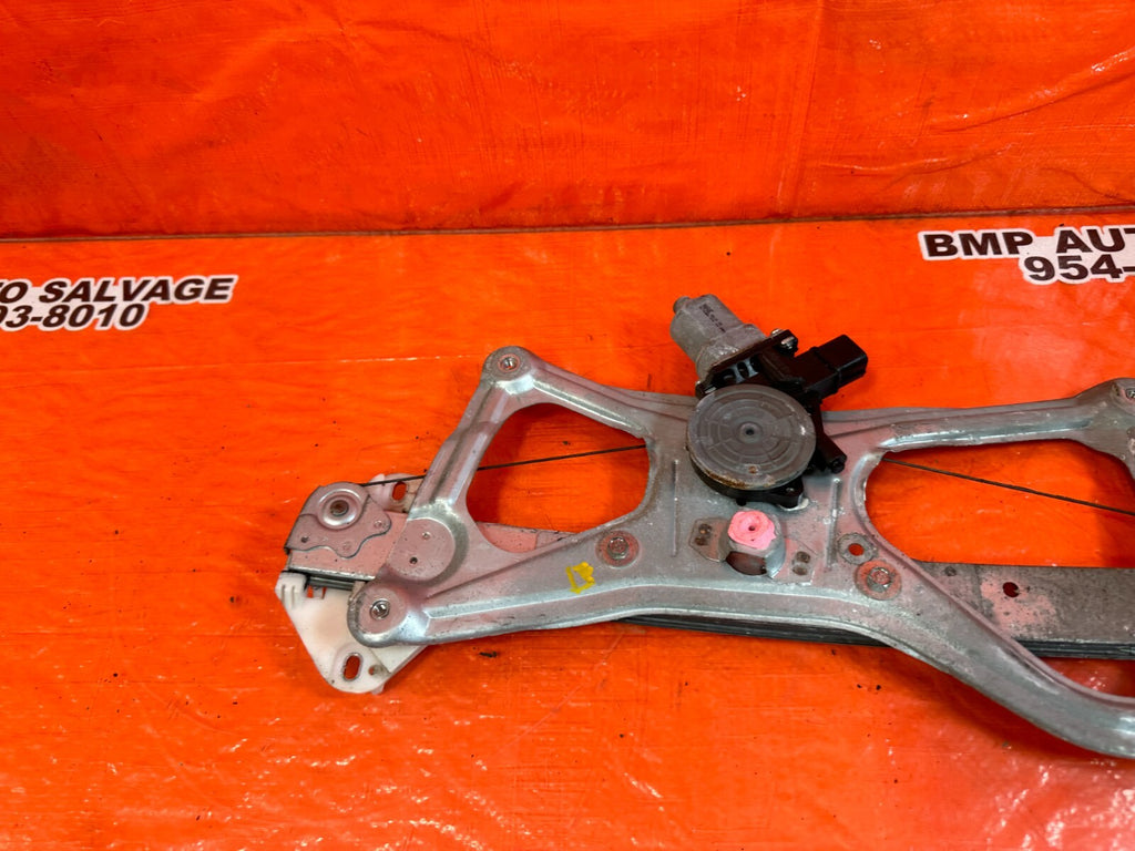 06 11 HONDA CIVIC SEDAN 4 DOOR   DRIVER LEFT FRONT   WINDOW REGULATOR   OEM #2607