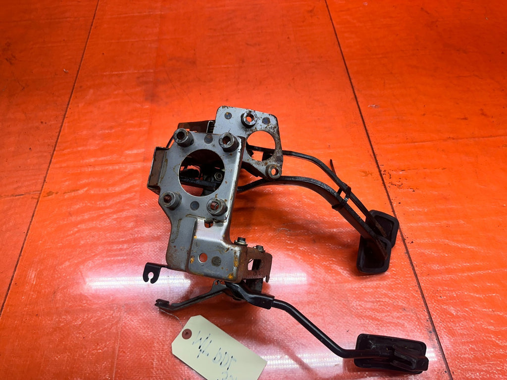 94 01 ACURA INTEGRA 5 SPEED MANUAL CLUTCH BRAKE PEDAL SET OEM #33112