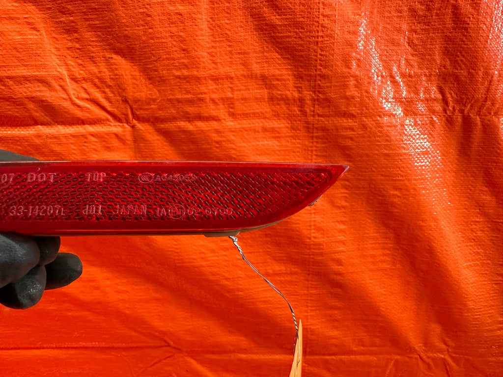 14 17 INFINITI Q50   SPORT   DRIVER LEFT REAR   BUMPER REFLECTOR   OEM #2156