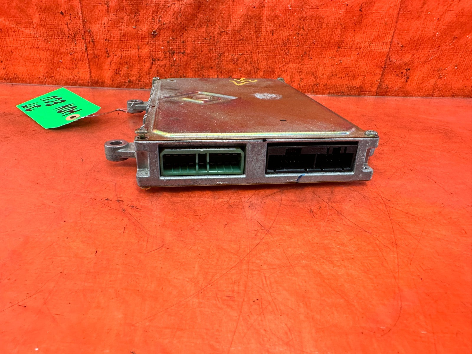 90 91 HONDA CIVIC HATCHBACK   37820 PM5 A30   OEM 3173