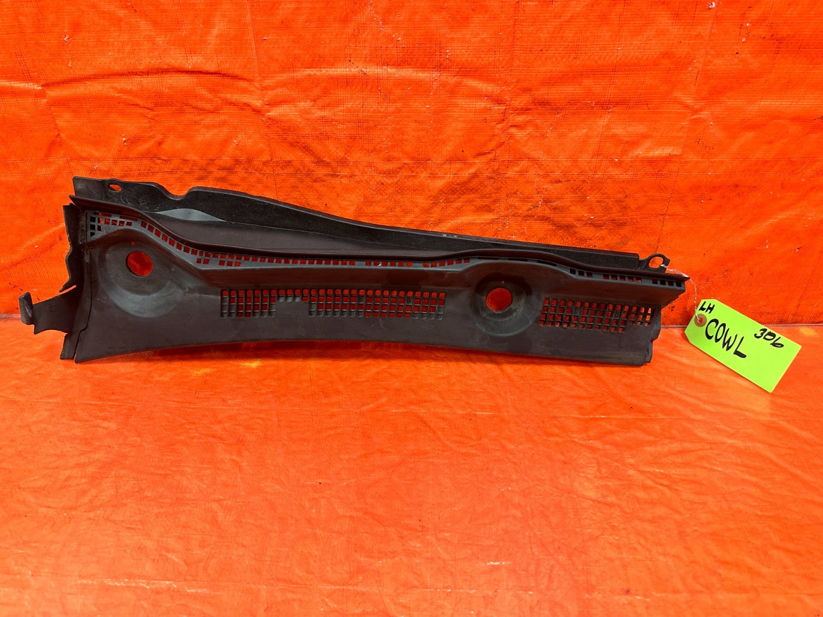 02 05 HONDA CIVIC SI EP3 HATCH   WIPER COWL TRIM   DRIVER LEFT SIDE OEM #3060