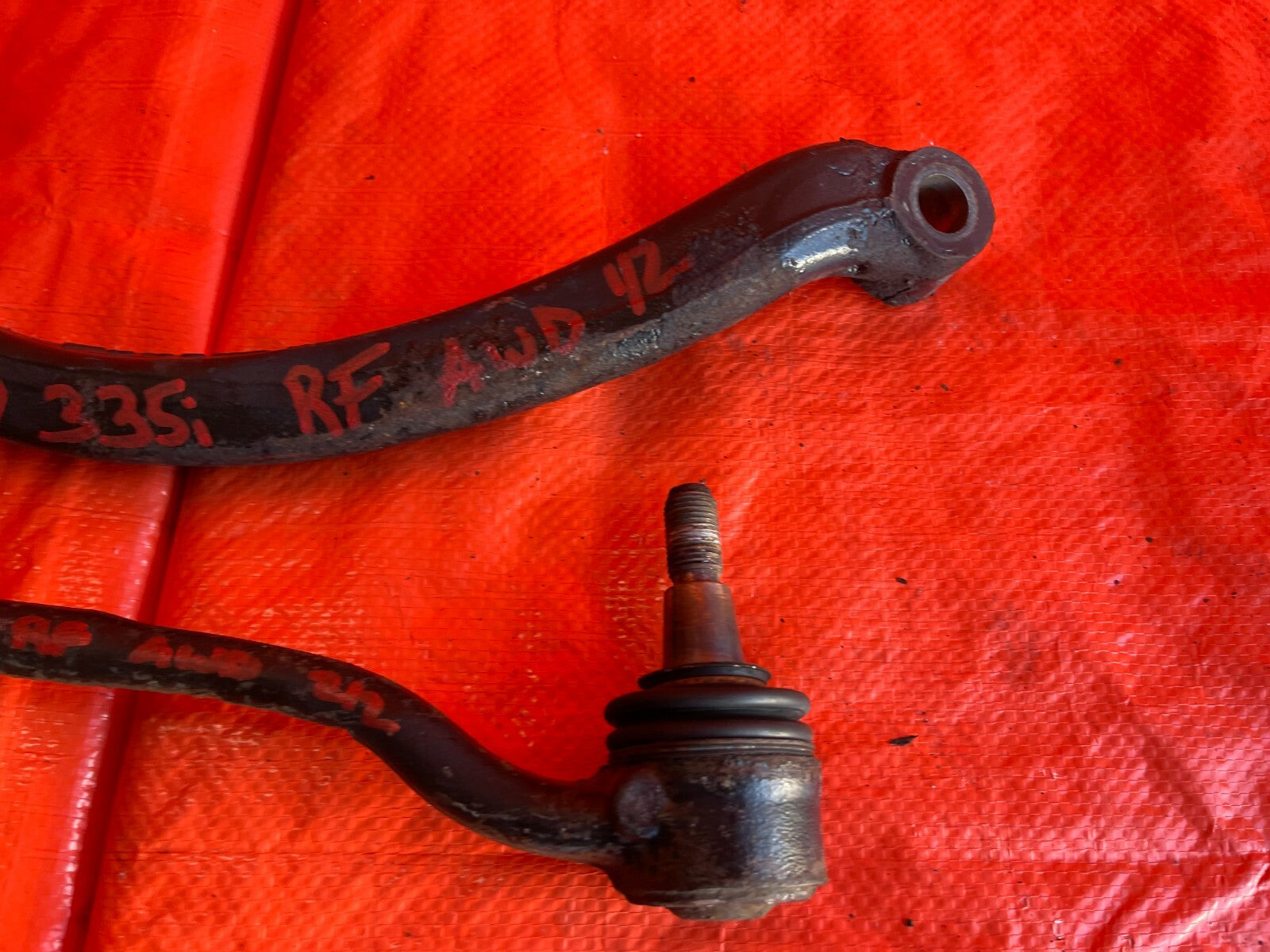 2007 BMW 335i   AWD MODELS ONLY   PASSENGER RIGHT FRONT   LOWER CONTROL ARM SET5