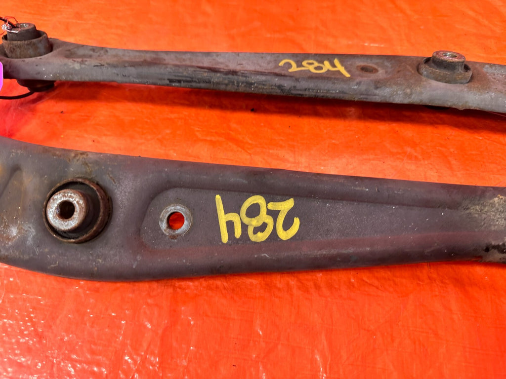 99 00 HONDA CIVIC SI EM1   REAR SWAY BAR MODEL REAR LOWER CONTROL ARMS   OEM 2844
