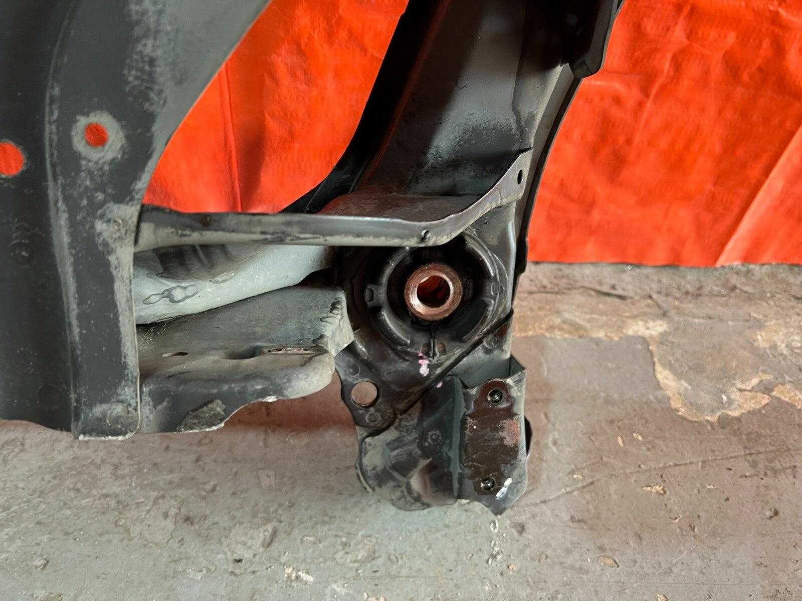 04 08 ACURA TL   REAR SUBFRAME CROSSMEMBER K FRAME   OEM FACTORY #875
