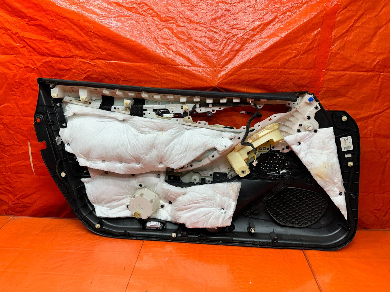 16 22 INFINITI Q60 RIGHT PASSENGER SIDE INTERIOR DOOR PANEL OEM FACTORY16
