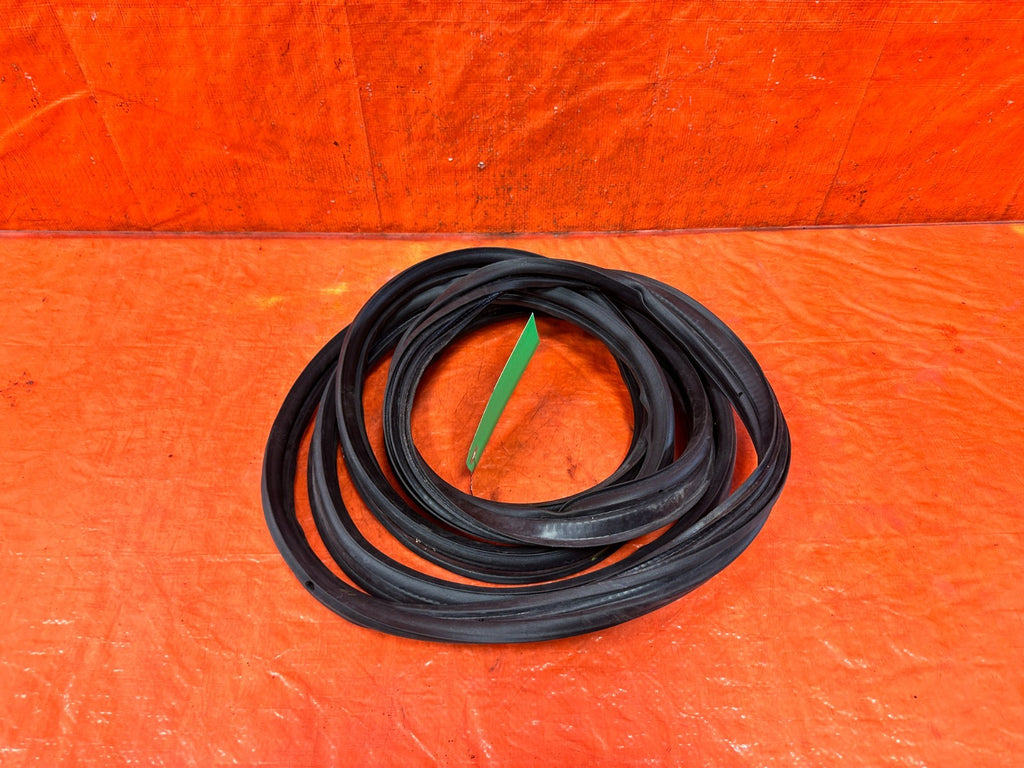 02 06 ACURA RSX  REAR TAIL GATE TRUNK WEATHER STRIP GASKET SEAL   OEM #3151