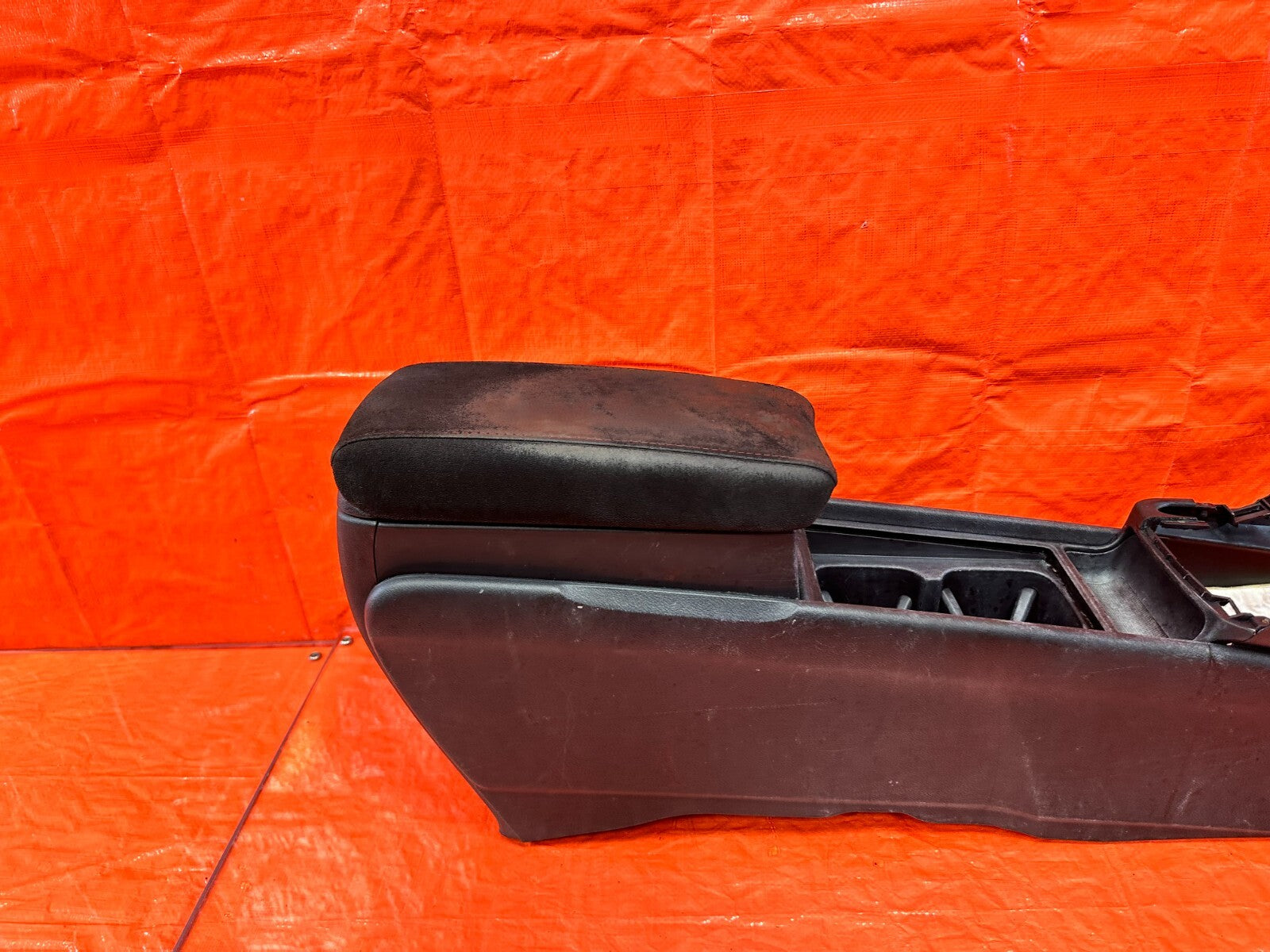 06 11 HONDA CIVIC SI   ARM REST / CENTER CONSOLE STORAGE COMPARTMENT   OEM #26418