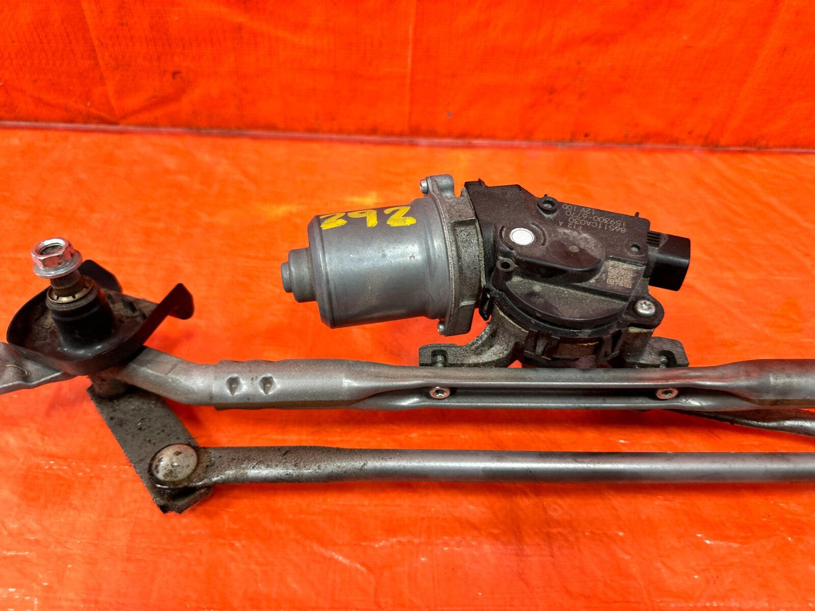 13 20 SUBARU BRZ   WINDSHIELD WIPER MOTOR W/ LINKAGE   OEM FACTORY #2924