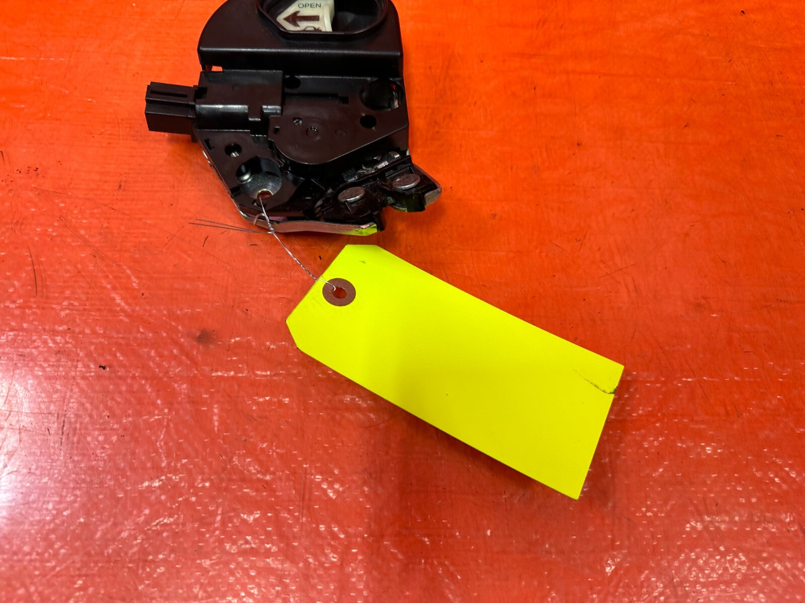 08 12 HONDA ACCORD   TRUNK LID LATCH LOCK ACTUATOR   OEM FACTORY #2512