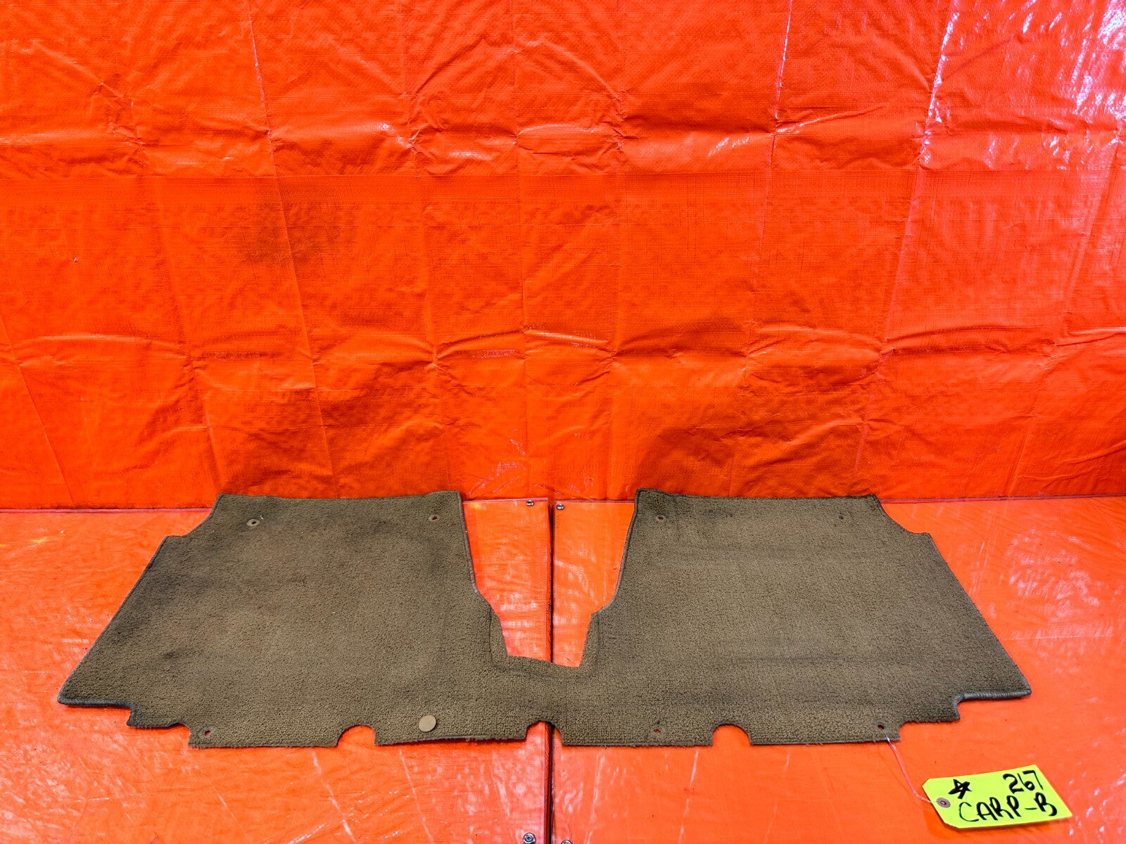 90 93 MAZDA MX 5 MIATA   REAR BULKHEAD PANEL CARPET   BROWN TAN COLOR   OEM 2670