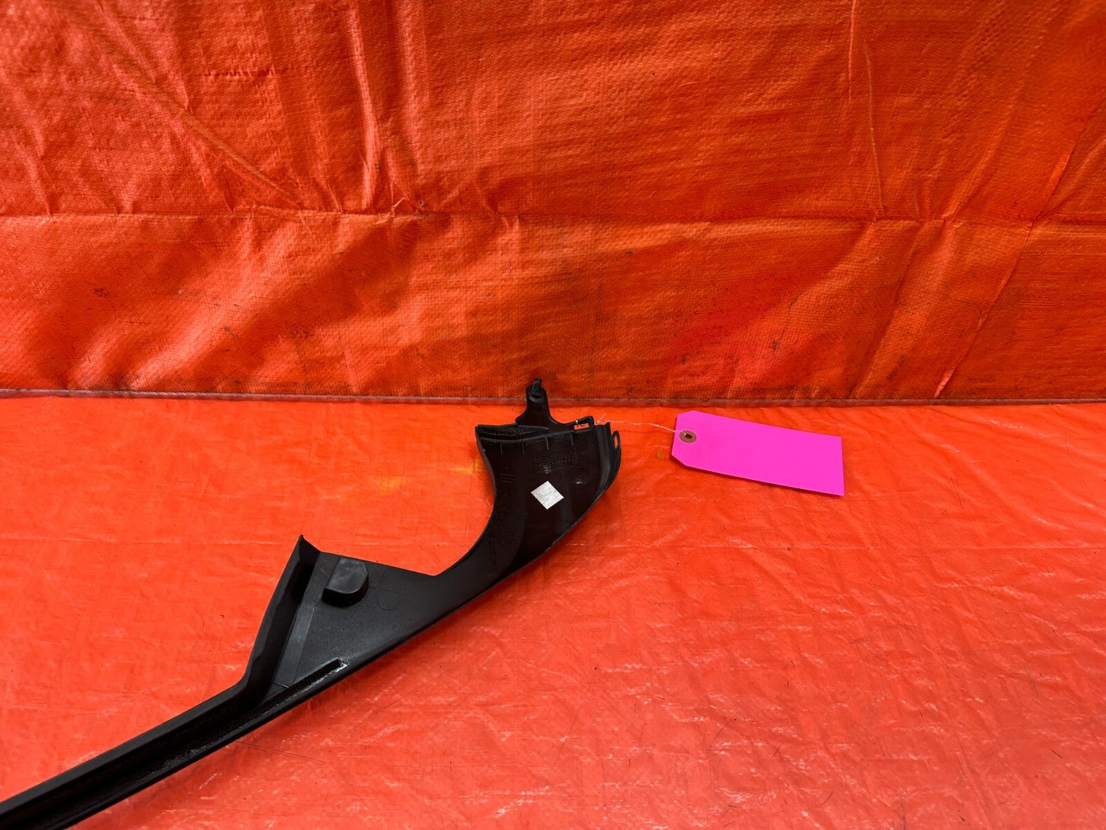 04 08 ACURA TL   DRIVER LEFT FRONT   INTERIOR UPPER GLASS DOOR TRIM OEM 2349