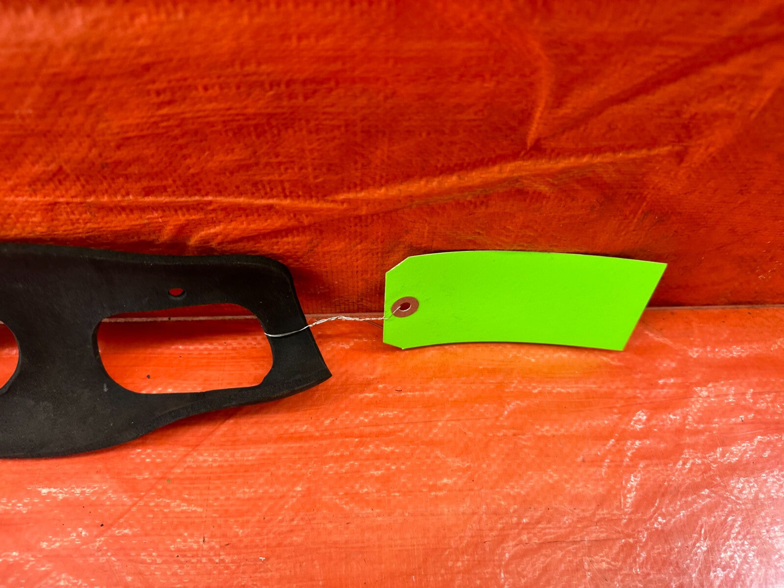 88 91 HONDA CRX   TAIL LIGHT LAMP   WEATHER TRIM GASKET   LEFT OR RIGHT OEM 2431