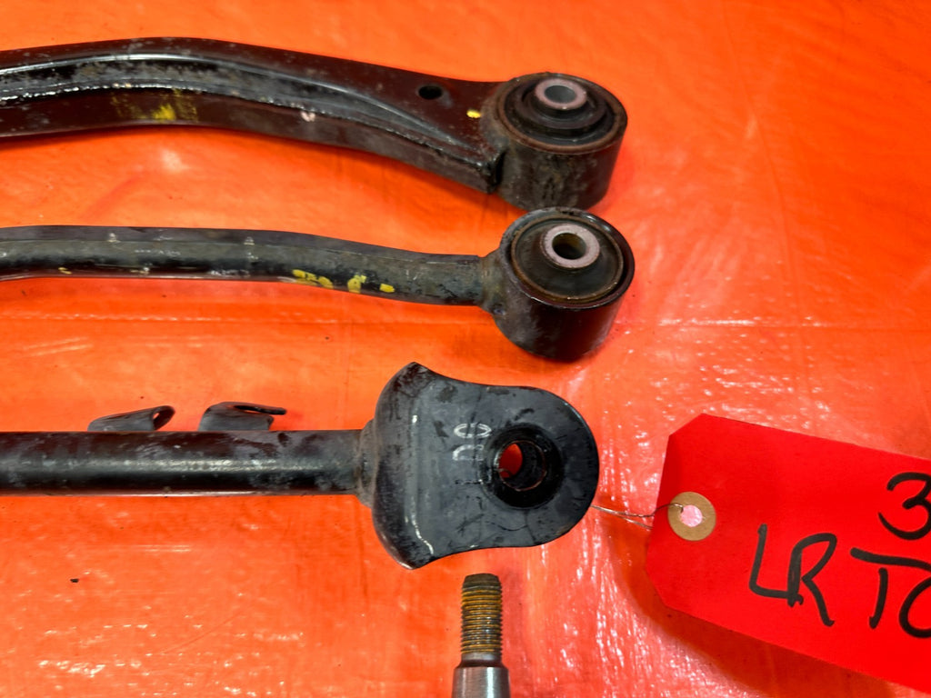 13 16 HYUNDAI GENESIS COUPE   LEFT REAR CONTROL ARMS UPPER LOWER ALL 4 OEM 30216