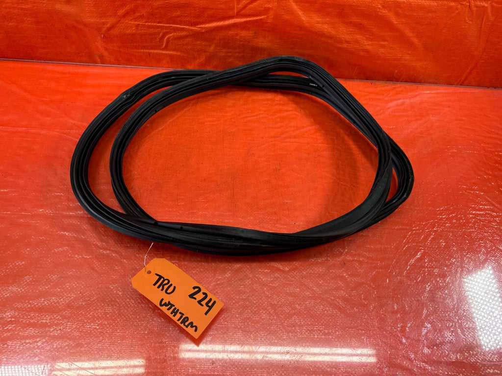 00 09 HONDA S2000   REAR TRUNK WEATHER STRIP GASKET SEAL   OEM FACTORY #2240