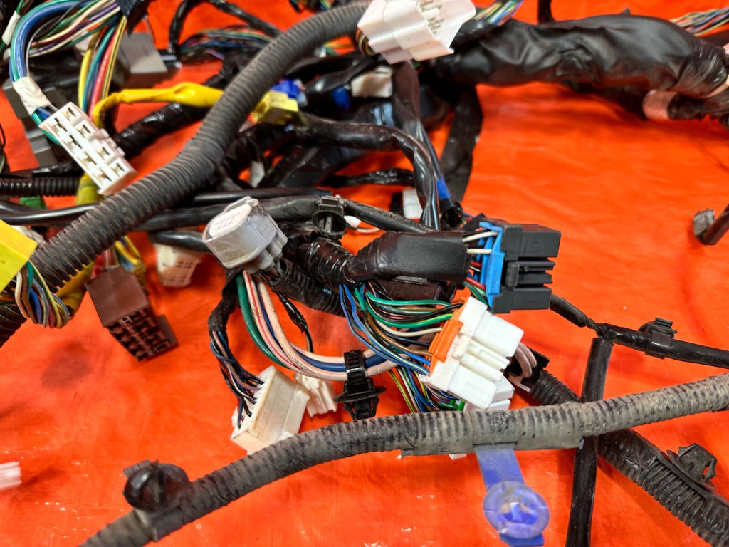 2013 13 SUBARU WRX STI WAGON   EJ257   INTERIOR CHASSIS BULK HARNESS   OEM #28320