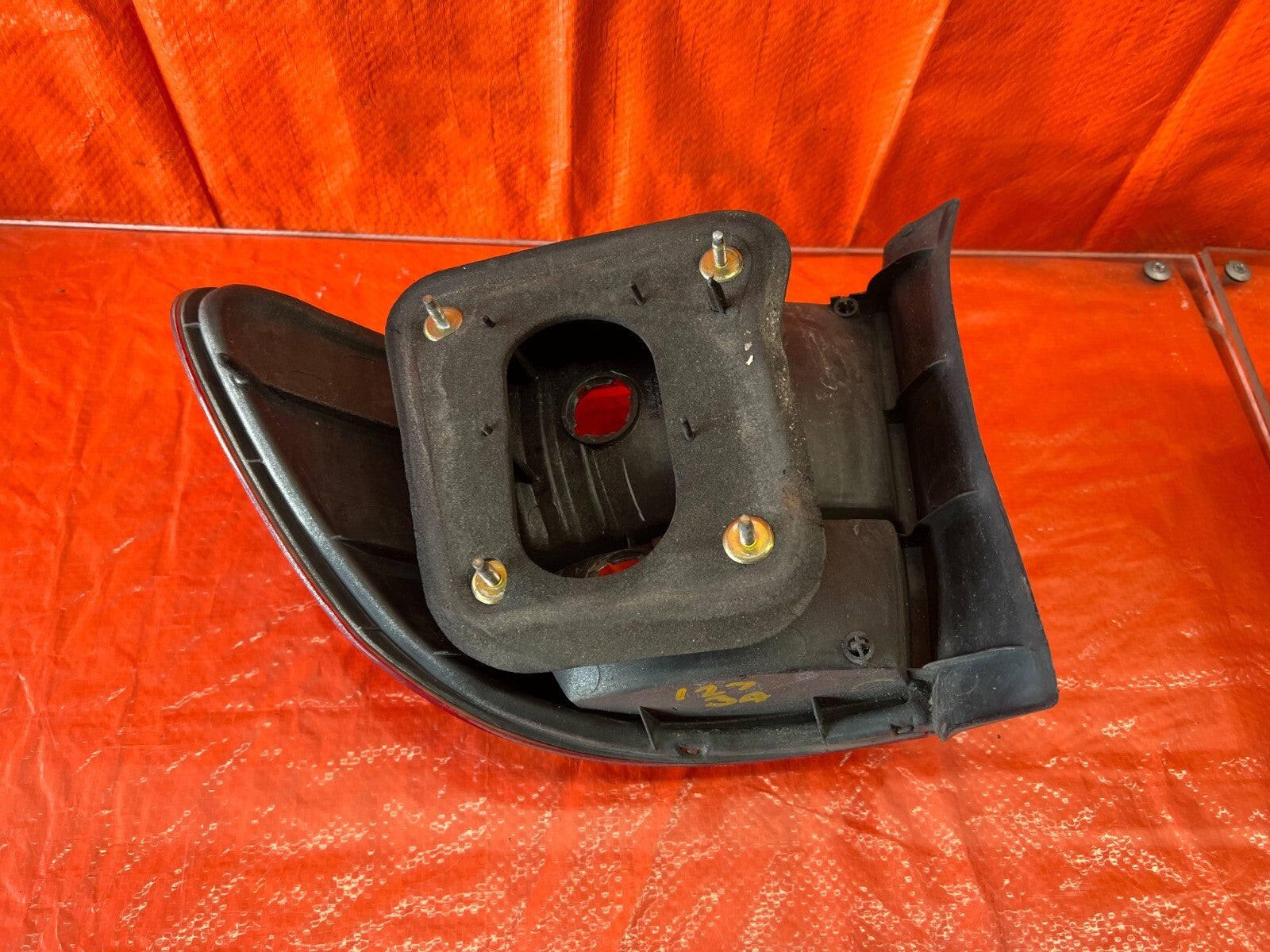 99 00 HONDA CIVIC SEDAN   DRIVER LEFT   OUTER TAIL LIGHT LAMP   OEM #127 8