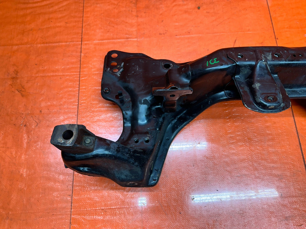 94 01 ACURA INTEGRA FRONT ENGINE K MEMBER SUBFRAME CRADLE OEM #3318