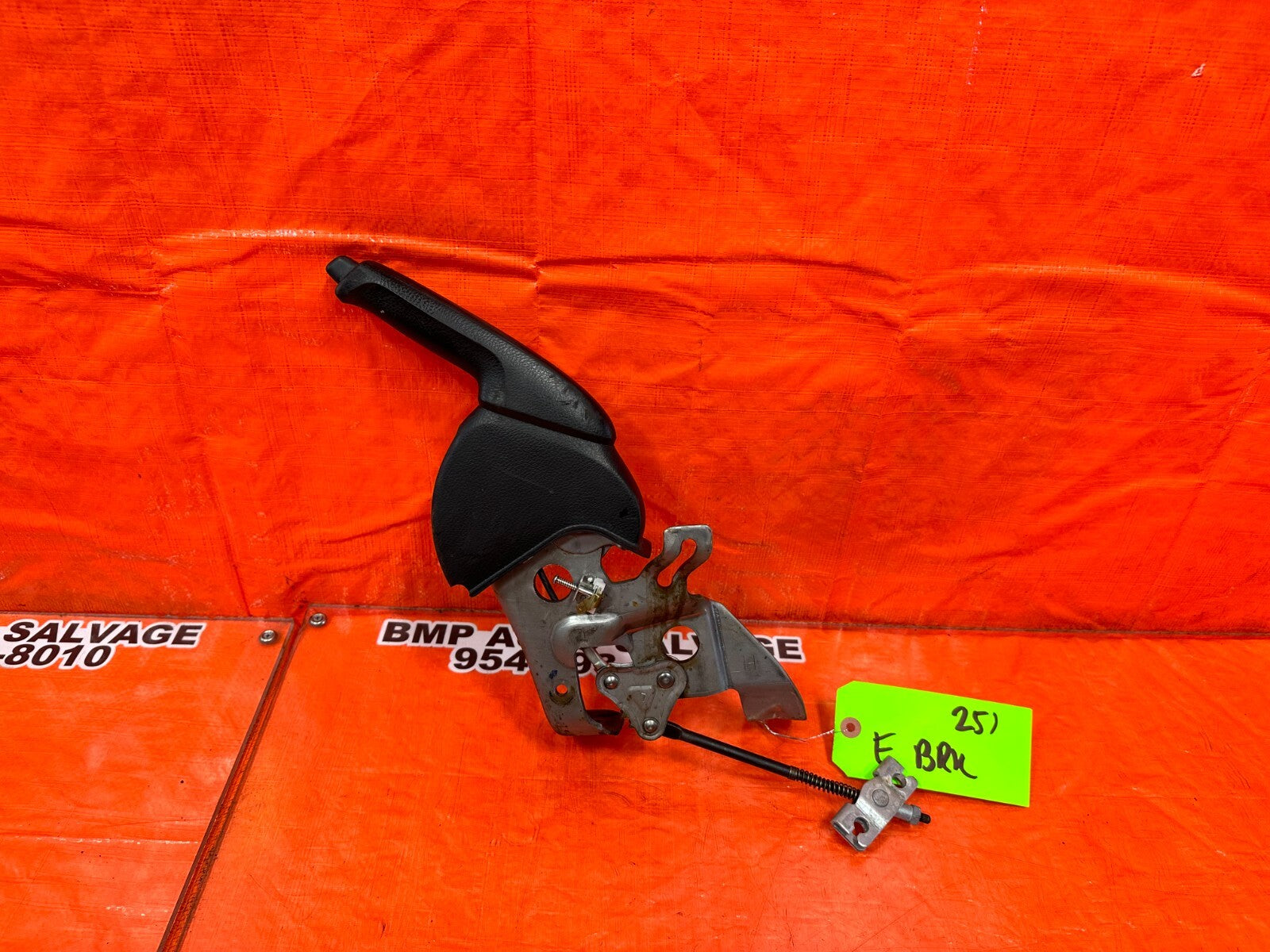08 12 HONDA ACCORD   EMERGENCY / PARKING BRAKE HANDLE GRIP LEVER   OEM #2510