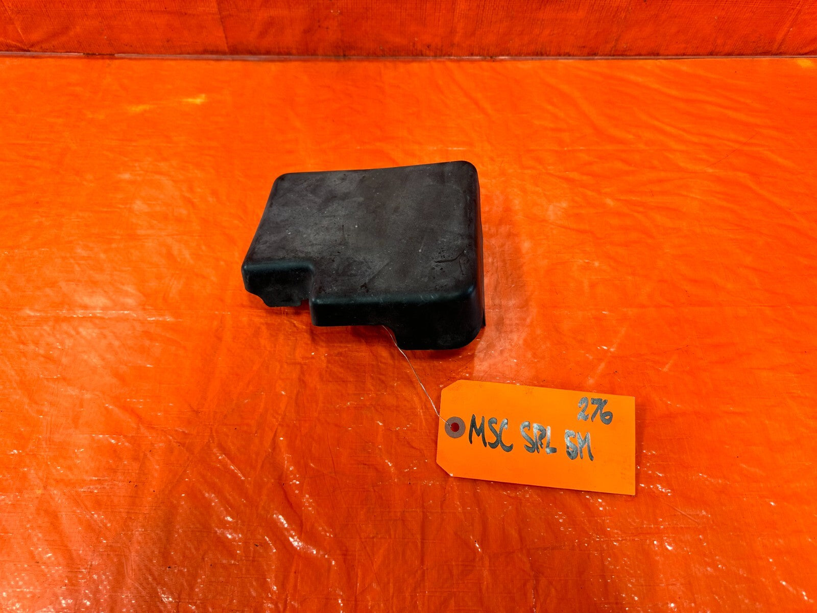 92 96 LEXUS SC300   CRUISE CONTROL ACTUATOR COVER   88212 24040   OEM #2760